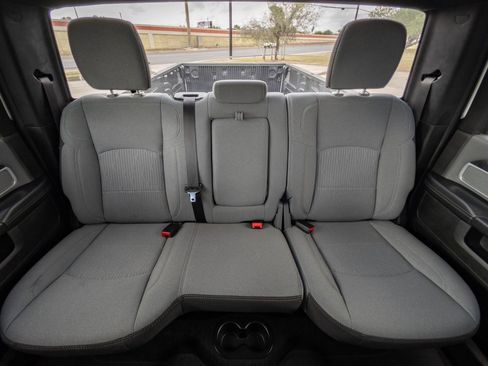 Used 2023 RAM 2500 Big Horn w/ Level 1 Equipment Group image 17