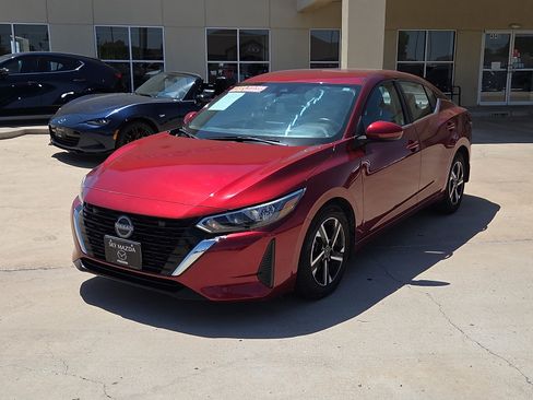 Used 2024 Nissan Sentra SV w/ Trunk Package FWD image 2