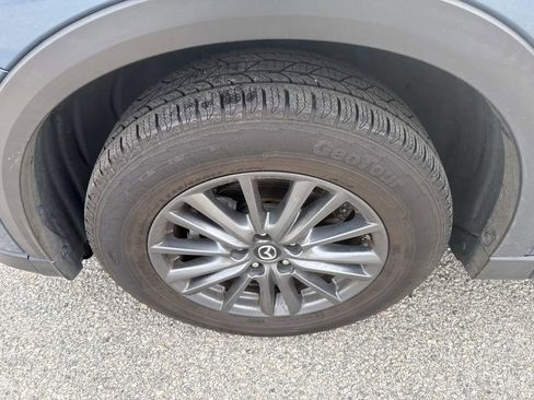 Used 2019 MAZDA CX-5 Touring image 11