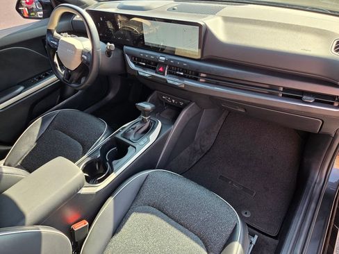 Used 2025 Kia K4 GT-Line w/ GT-Line Sunroof Package FWD image 27