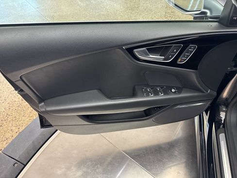 Used 2013 Audi S7 Prestige w/ Innovation Pkg image 15
