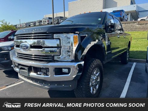 Used 2017 Ford F250 Lariat w/ Chrome Package AWD/4WD image 1