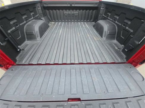 Used 2025 GMC Sierra 1500 AT4X image 16