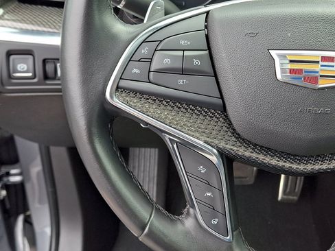 Used 2021 Cadillac XT5 Sportv AWD/4WD image 23