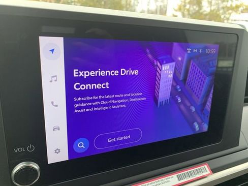 Used 2024 Toyota Tacoma SR image 23