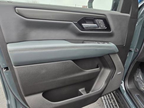 New 2026 GMC Yukon AT4 w/ AT4 Premium Package image 10