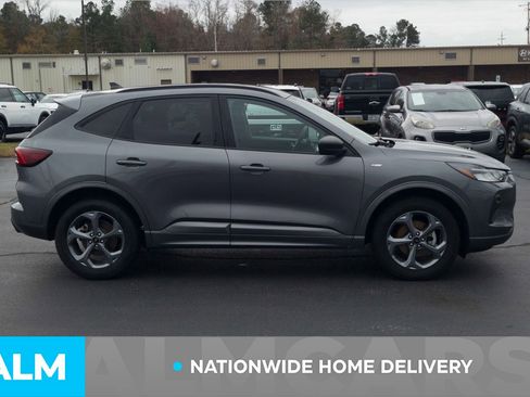 Used 2023 Ford Escape ST-Line image 5