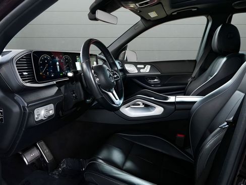 Used 2023 Mercedes-Benz Maybach GLS 600 4MATIC image 74