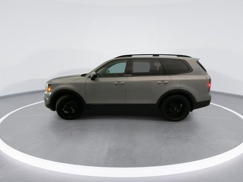 Used 2024 Kia Telluride SX Prestige X-Line AWD/4WD image 3