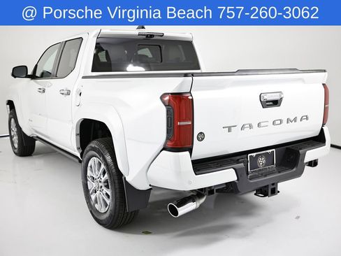 Used 2025 Toyota Tacoma Limited AWD/4WD image 3