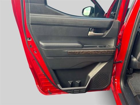 Certified 2025 Toyota Tacoma Limited image 17