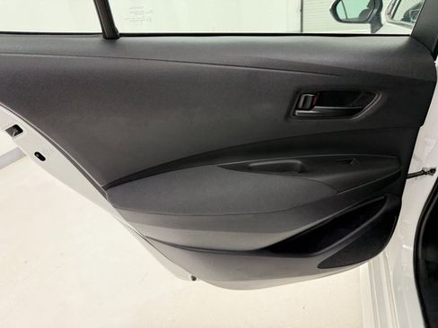 Used 2023 Toyota Corolla LE image 35
