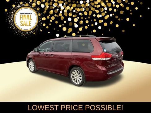 Used 2014 Toyota Sienna XLE image 4