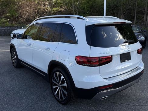 Used 2020 Mercedes-Benz GLB 250 4MATIC image 14