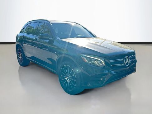 Used 2018 Mercedes-Benz GLC 300 image 3