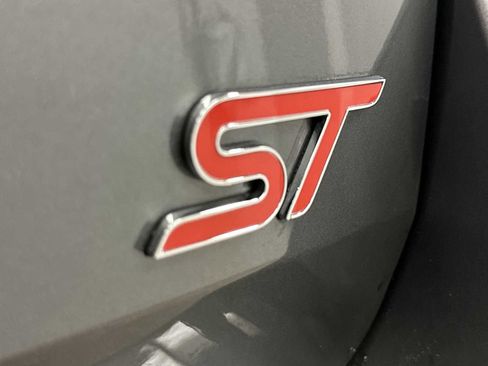 New 2026 Ford Explorer ST w/ Sun And Sound Package image 31