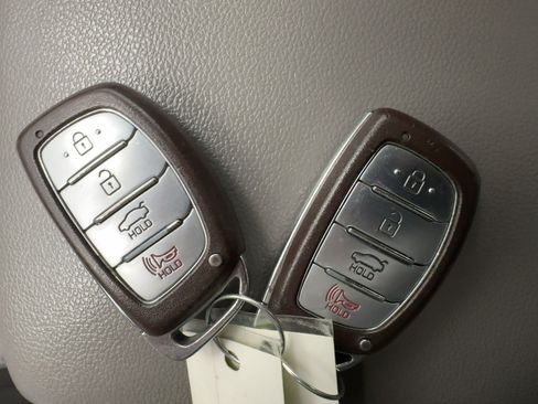 Used 2018 Hyundai Elantra Value Edition image 29