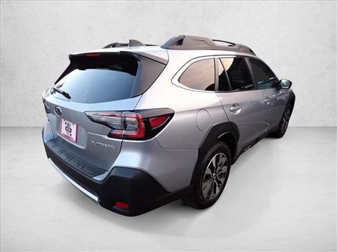 Certified 2025 Subaru Outback Limited image 4