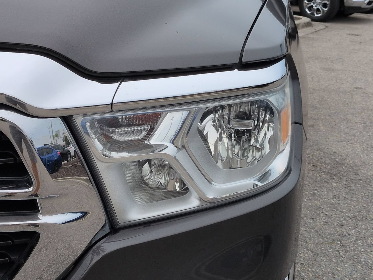 Used 2019 RAM 1500 Big Horn RWD image 10