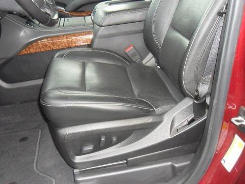 Used 2020 Chevrolet Tahoe Premier image 21