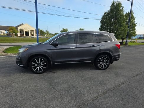 Used 2019 Honda Pilot Touring image 2
