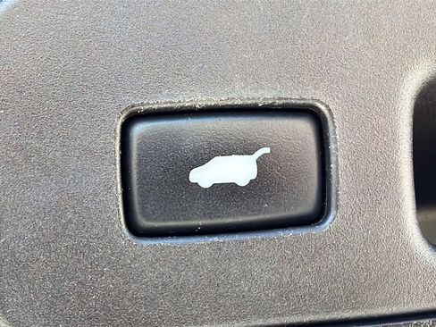 Used 2020 Acura MDX FWD w/ Advance Package image 11