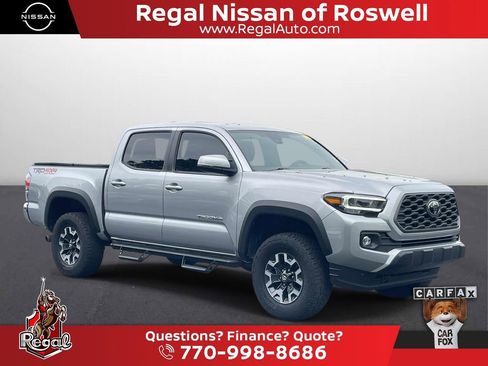 Used 2022 Toyota Tacoma TRD Off-Road w/ TRD Premium Off Road Package image 1