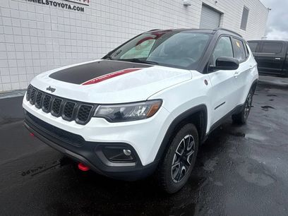 Used 2024 Jeep Compass Trailhawk