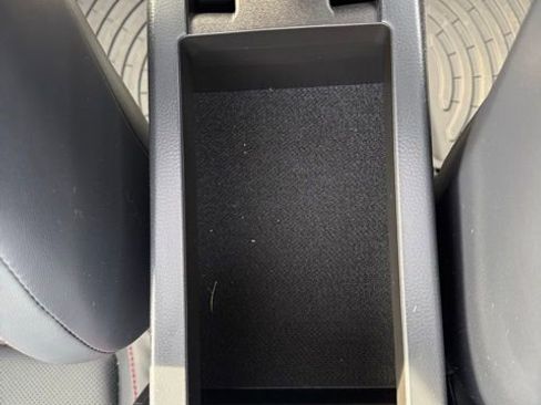 Used 2024 Toyota Prius Prime XSE Premium image 29