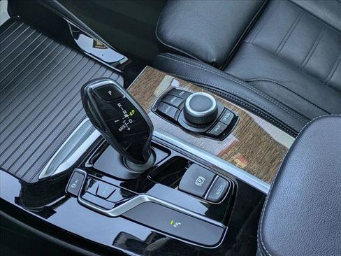 Used 2019 BMW X3 sDrive30i w/ Convenience Package RWD image 12