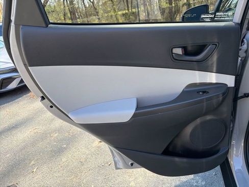 Certified 2023 Hyundai Kona SEL image 15