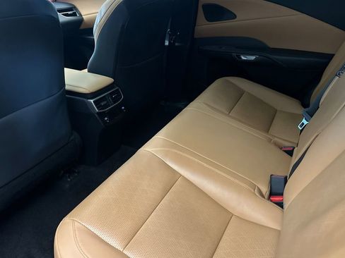 Certified 2023 Lexus RX 350 Premium Plus w/ Cold Area Package FWD image 12
