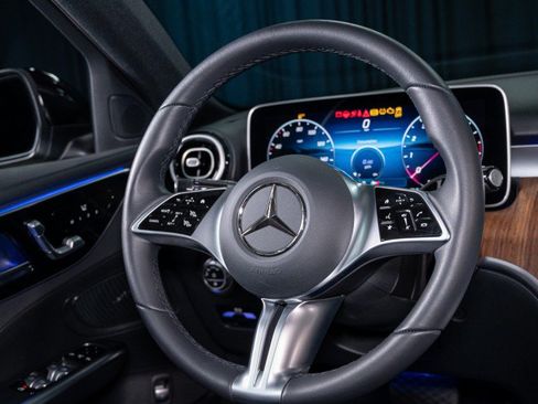 Certified 2025 Mercedes-Benz C 300 Sedan image 15