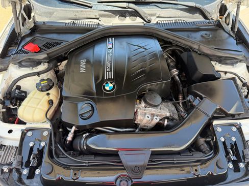 Used 2016 BMW M235i Coupe RWD image 11