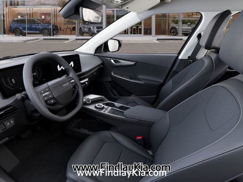 New 2025 Kia EV6 Light w/ Light LR Technology Package image 20