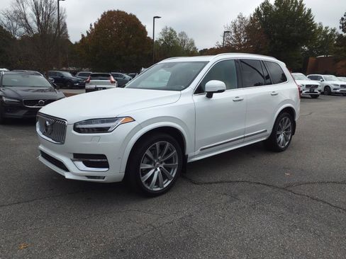 Certified 2022 Volvo XC90 T6 Inscription w/ Advanced Package image 9