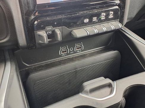 New 2025 RAM 2500 Big Horn image 10