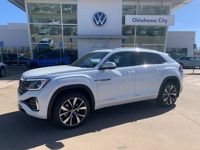 New 2025 Volkswagen Atlas Cross Sport SEL Premium R-Line