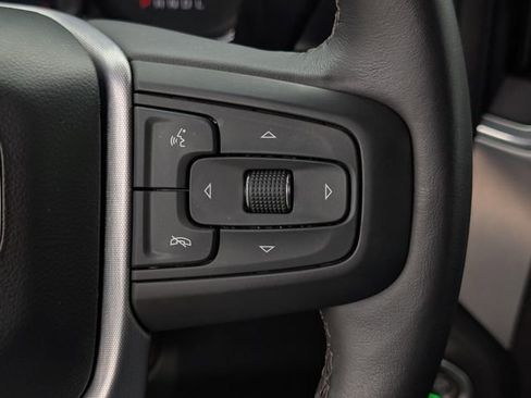 Used 2022 GMC Sierra 1500 SLE image 14