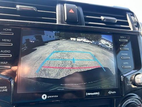 Used 2021 Toyota 4Runner Venture image 32