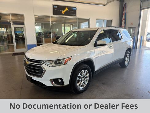 Used 2020 Chevrolet Traverse LT FWD image 1