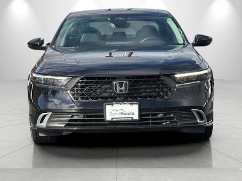 Used 2025 Honda Accord Touring image 10