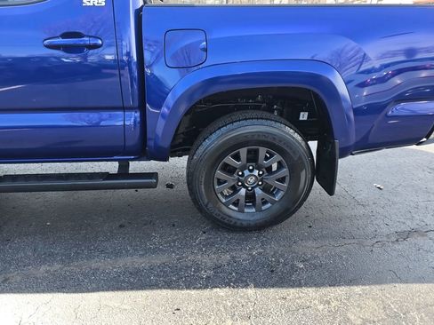 Used 2023 Toyota Tacoma SR5 image 4