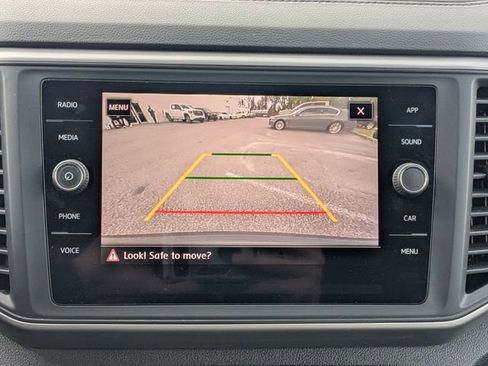 Used 2020 Volkswagen Atlas Cross Sport SE image 31