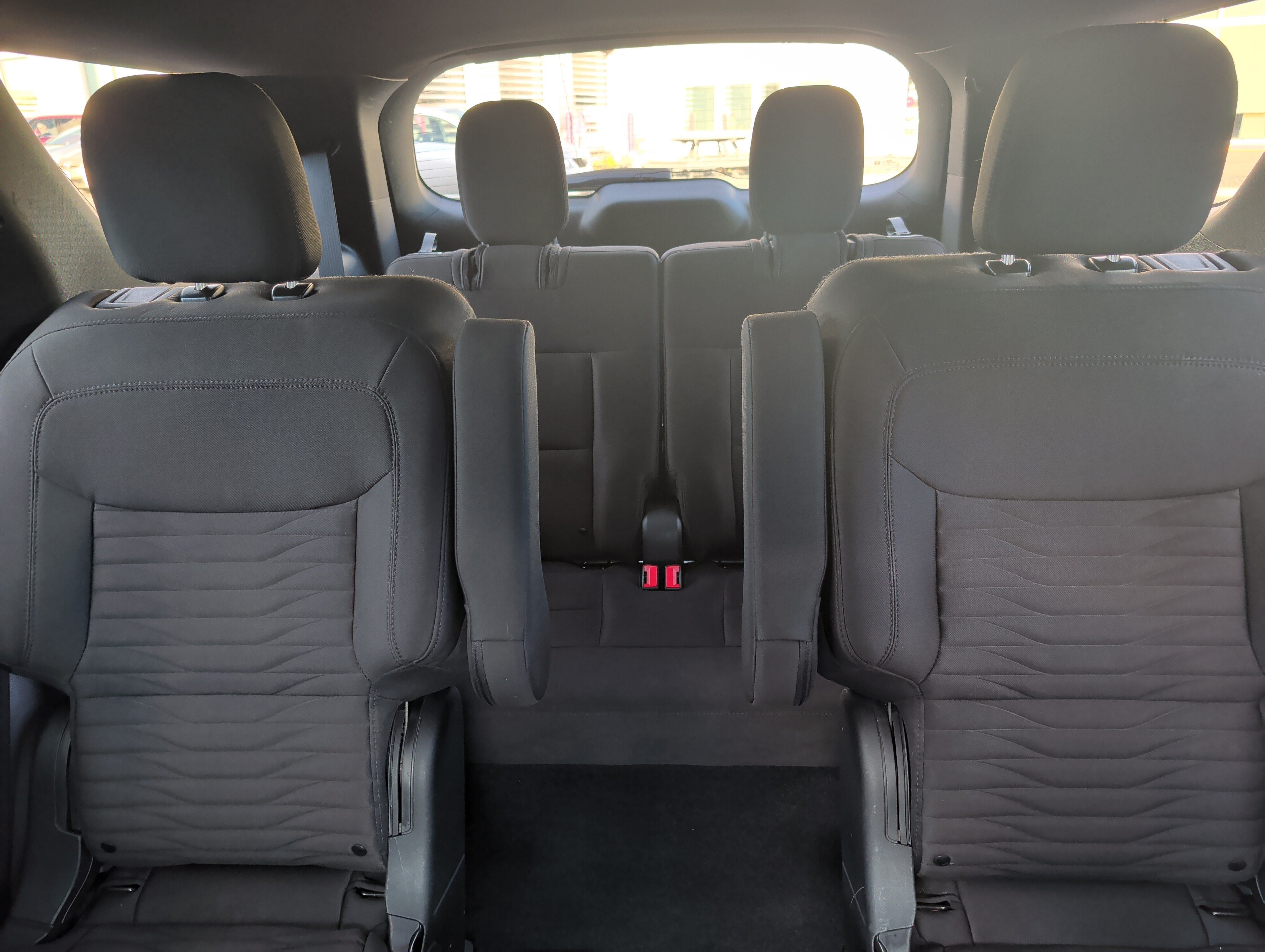 Used 2020 Ford Explorer XLT AWD/4WD image 13