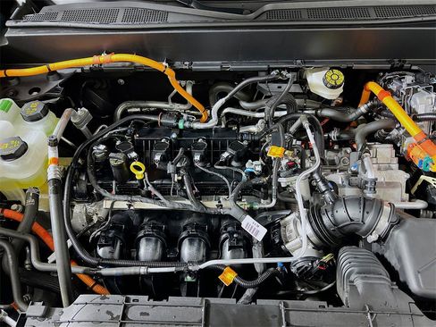 Used 2024 Ford Maverick XL image 27