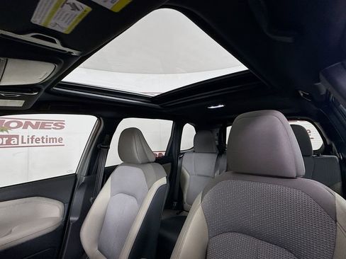 Used 2025 Subaru Forester Premium w/ Convenience Package #1 image 11