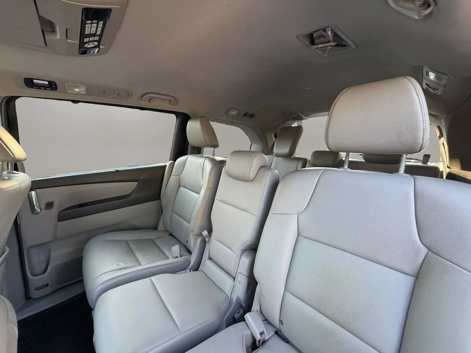 Used 2016 Honda Odyssey Touring image 21