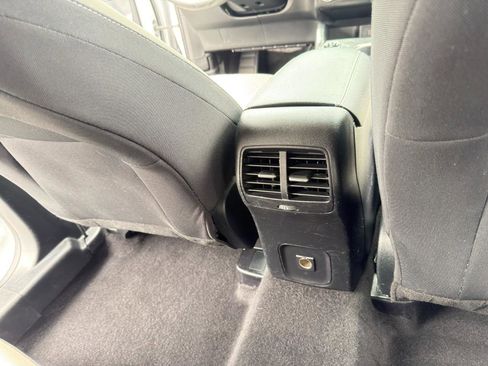 Used 2020 Ford Escape SE FWD image 39