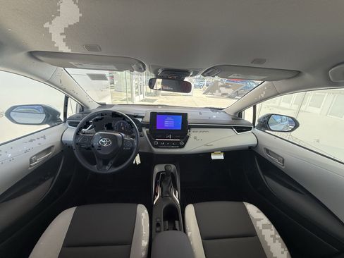 Certified 2026 Toyota Corolla LE image 31